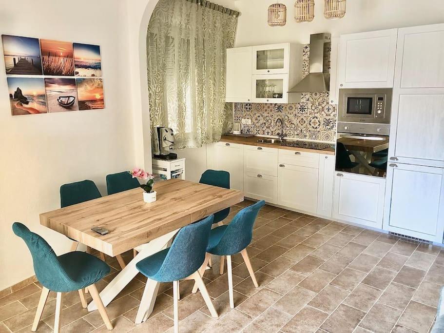 Maddy House - 50 Mt Dal Mare Villa Porto Santo Stefano  Exterior photo